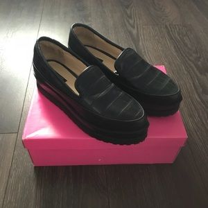 Forever 21 Black platform shoes